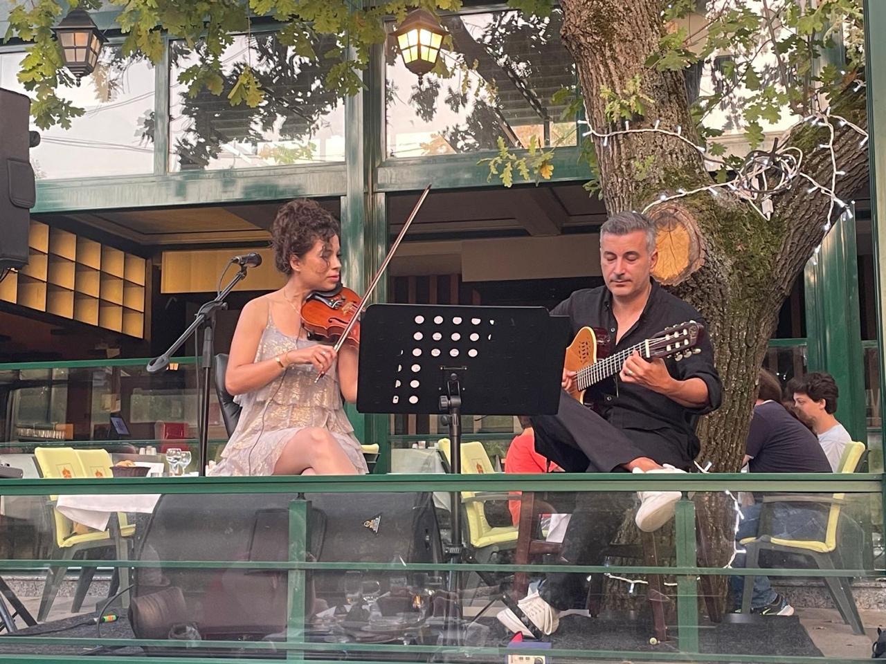 Trabzon Kültür Derneği'nde Müzik ve Lezzet Şöleni